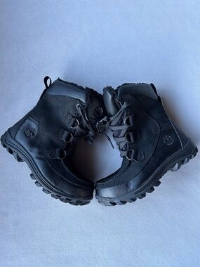 Timberland ~ Chillberg Winter Boots ~ Youth Size 1 ~ Brand New!